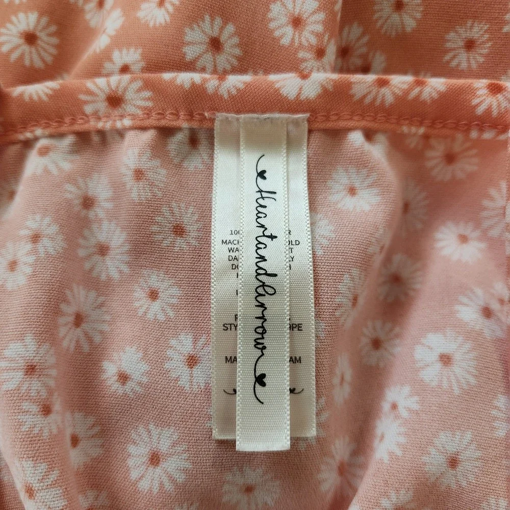 Girls 4T Carter's Top + Heart & Arrow‎ Dress Bundle - Picture 6 of 7
